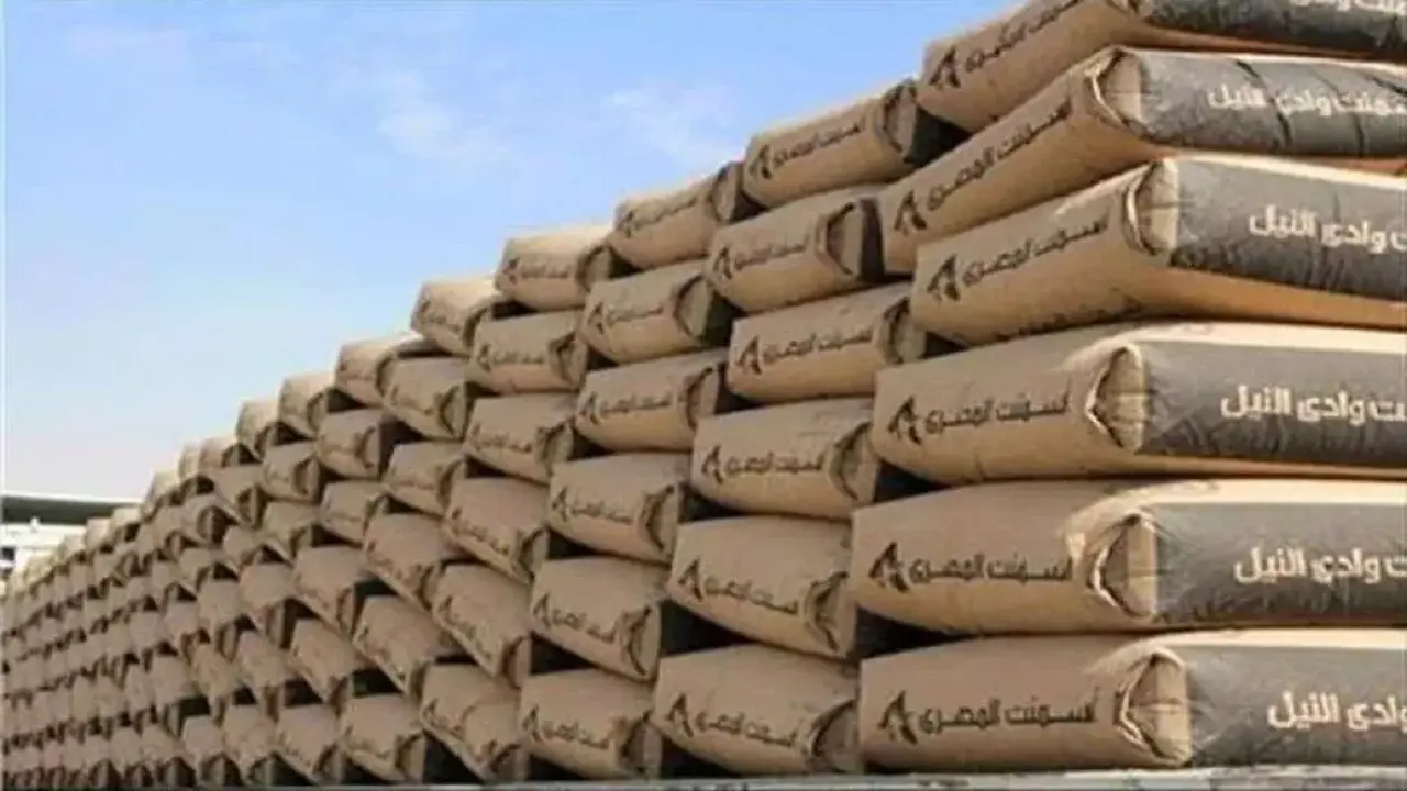 استقرار أسعار الأسمنت في مصر عند 4200 جنيه للطن وسط ركود السوق